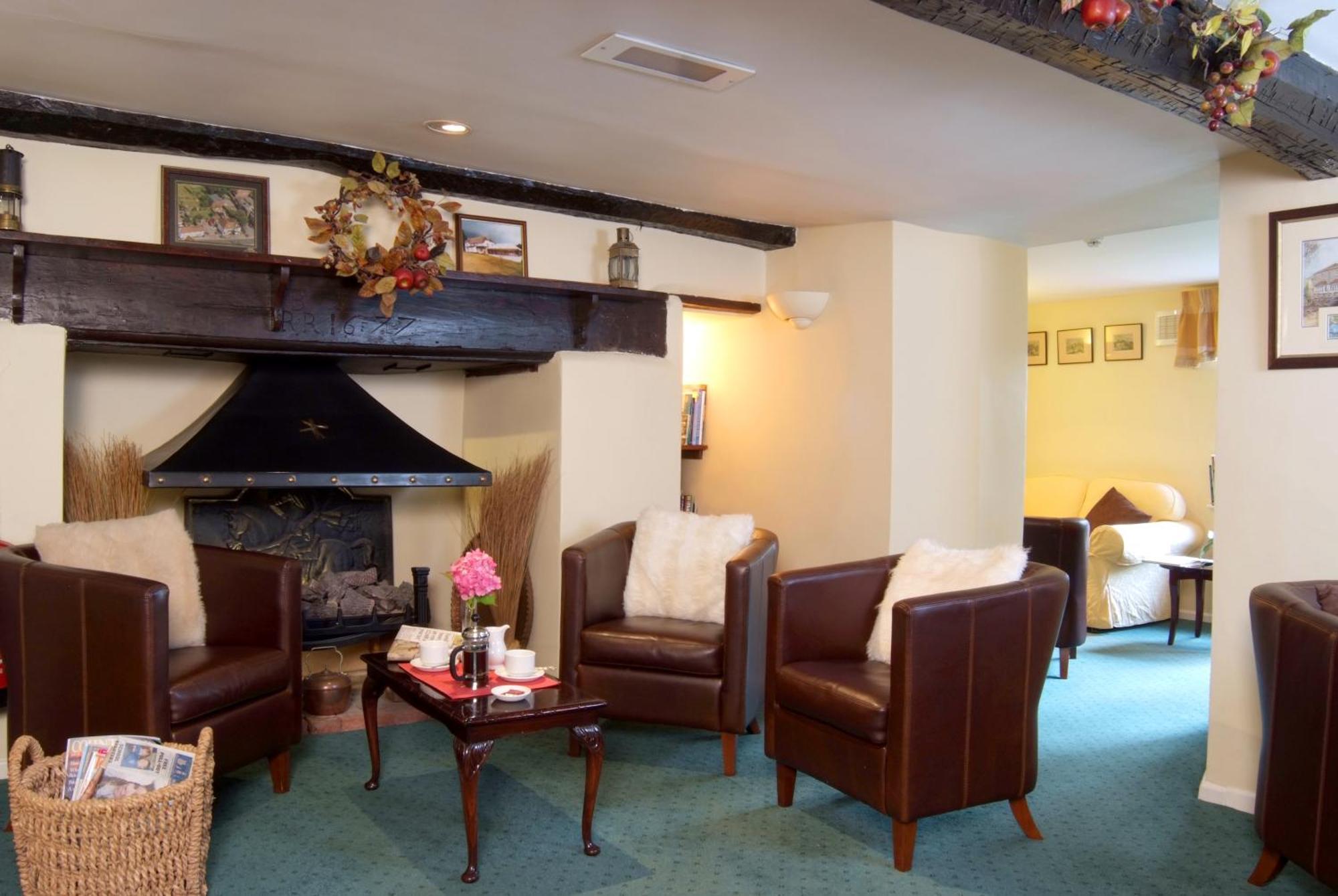 Tumbling Weir Hotel Ottery St Mary エクステリア 写真