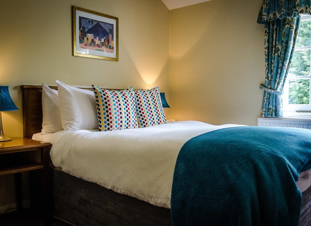 Tumbling Weir Hotel Ottery St Mary エクステリア 写真