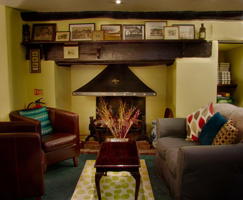 Tumbling Weir Hotel Ottery St Mary エクステリア 写真