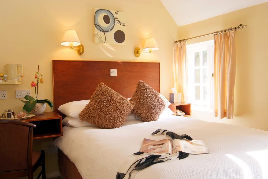 Tumbling Weir Hotel Ottery St Mary エクステリア 写真